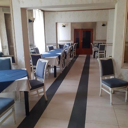 Hotel Lexus - Fost Cosmin Arad Exterior photo